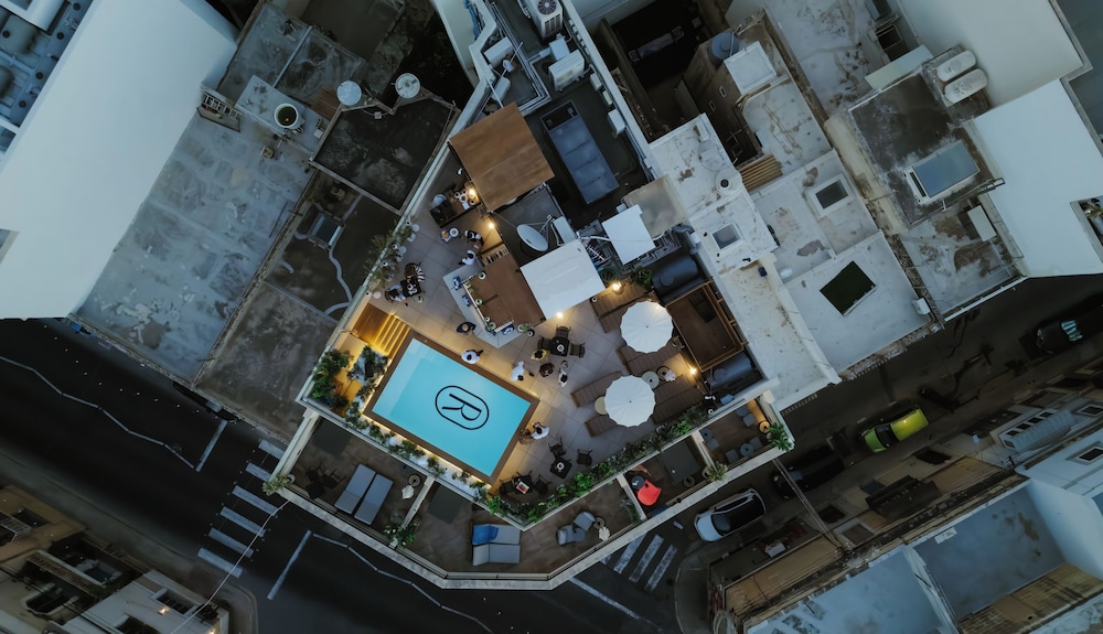 Royale Sainte Helene Boutique Hotel 48/57