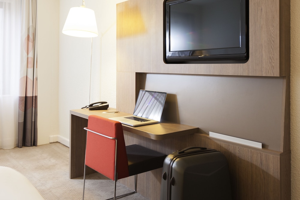 NOVOTEL LILLE AEROPORT 57/70
