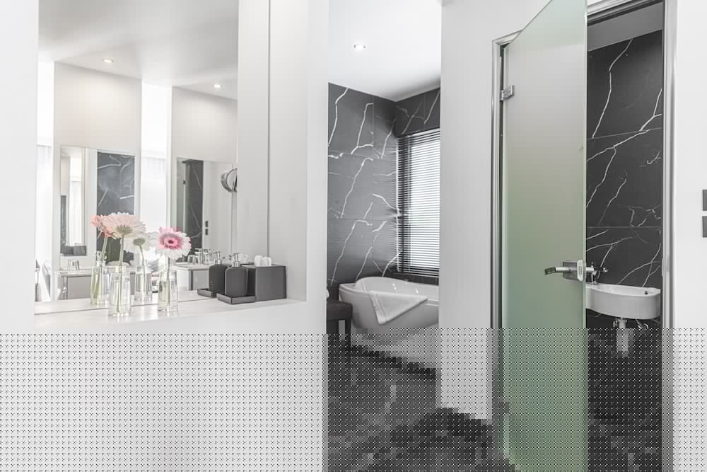 Athenian Riviera Hotel & Suites 48/72