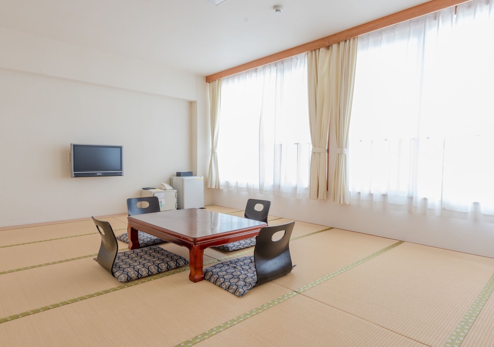 Lakeside Hot-Spring Hotel Kunibiki 25/34
