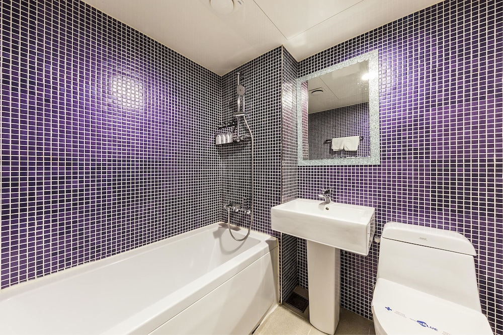Hotel The Blue Cheonho 17/21