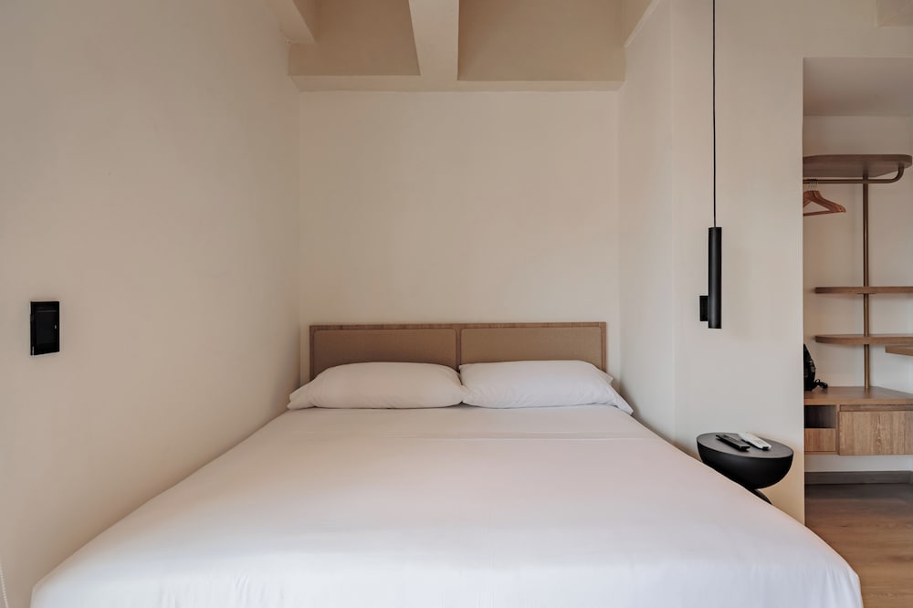 Lomm Hotel By Somos The Group 14/50
