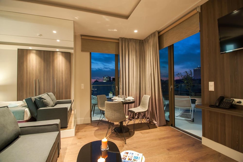 Athens Platinum Rooms and Suites 46/57