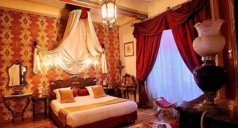 Senior, Suite, Triple, Single Bed