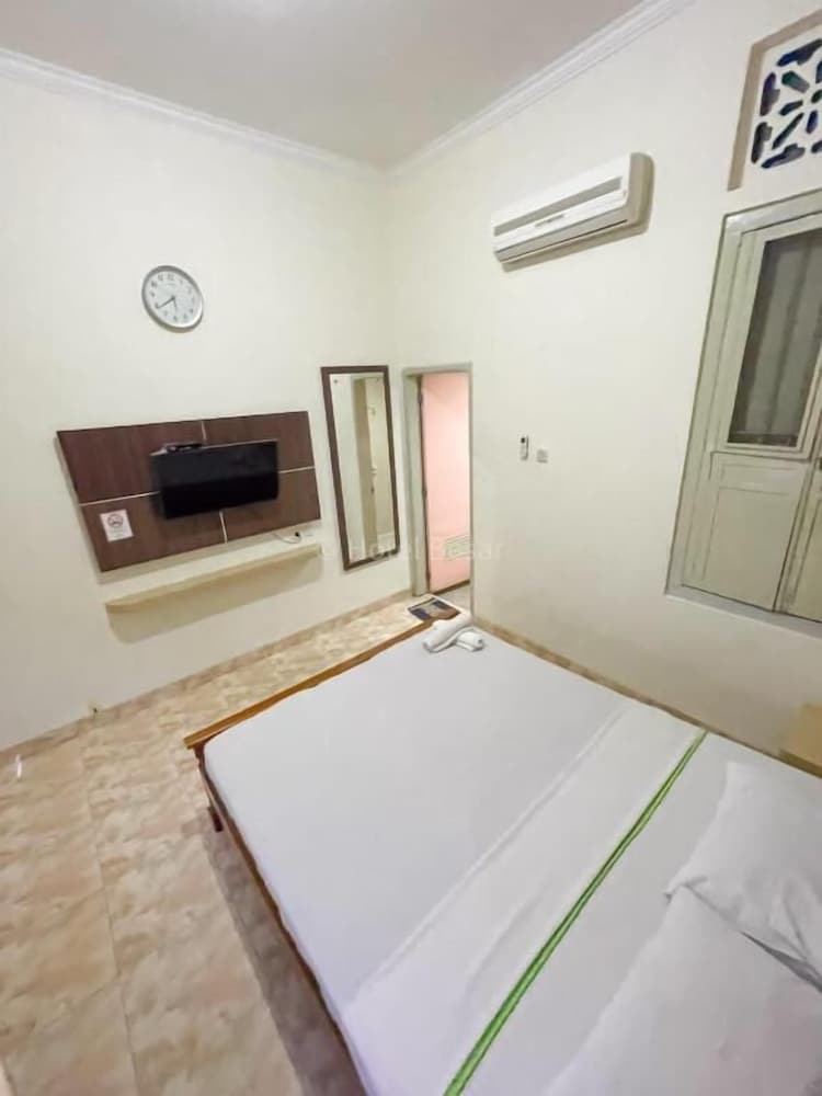 Hotel Besar Purwokerto 23/50