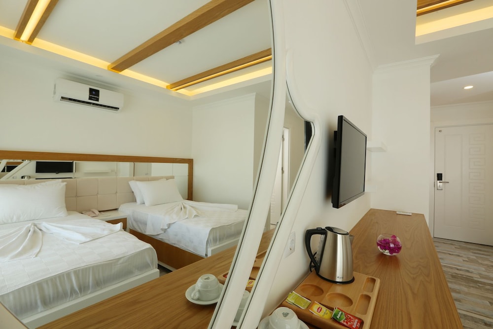 Payam Hotel 16/50