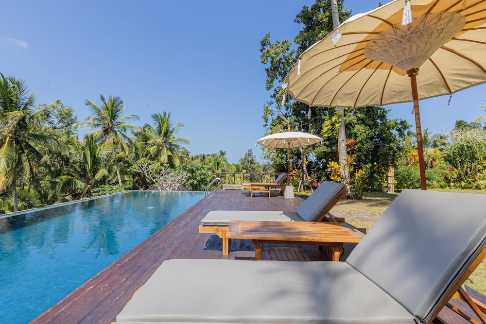 Amanuba Ersadeva Resort Jembrana 11/30