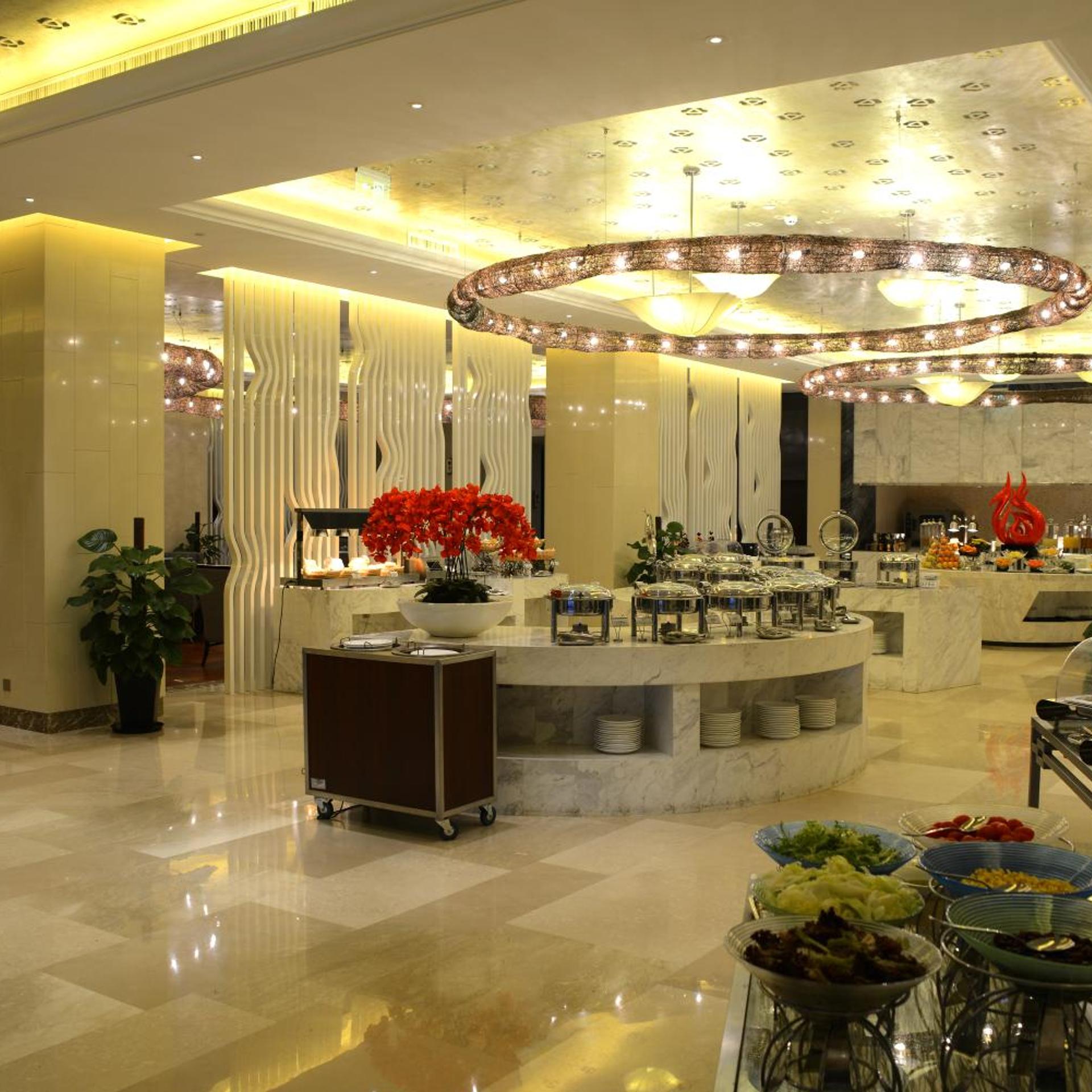 Firth Jinling Grand Hotel 13/75