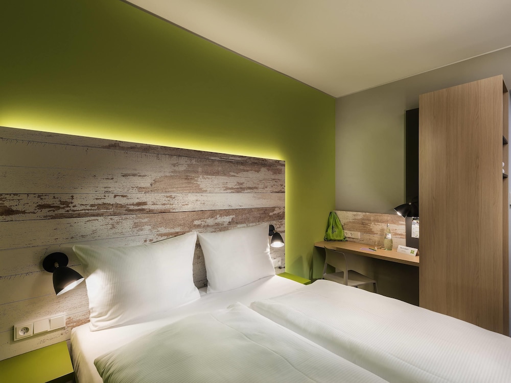 غرفة قياسية بسرير مزدوج، Ibis Styles Stuttgart Vaihingen 3/7
