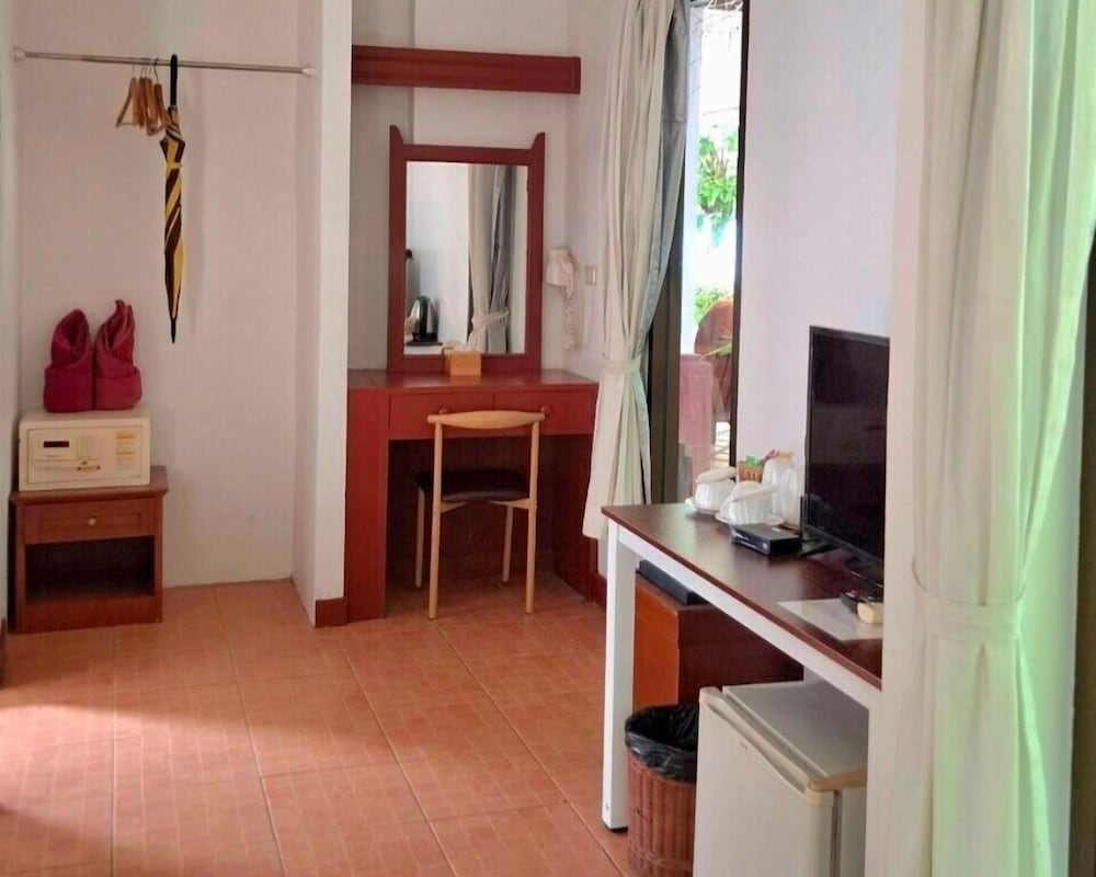 Samui Honey Cottages Beach Resort 56/70
