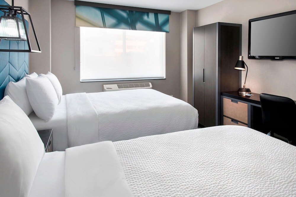 Four Points by Sheraton Manhattan SoHo Village 4/21