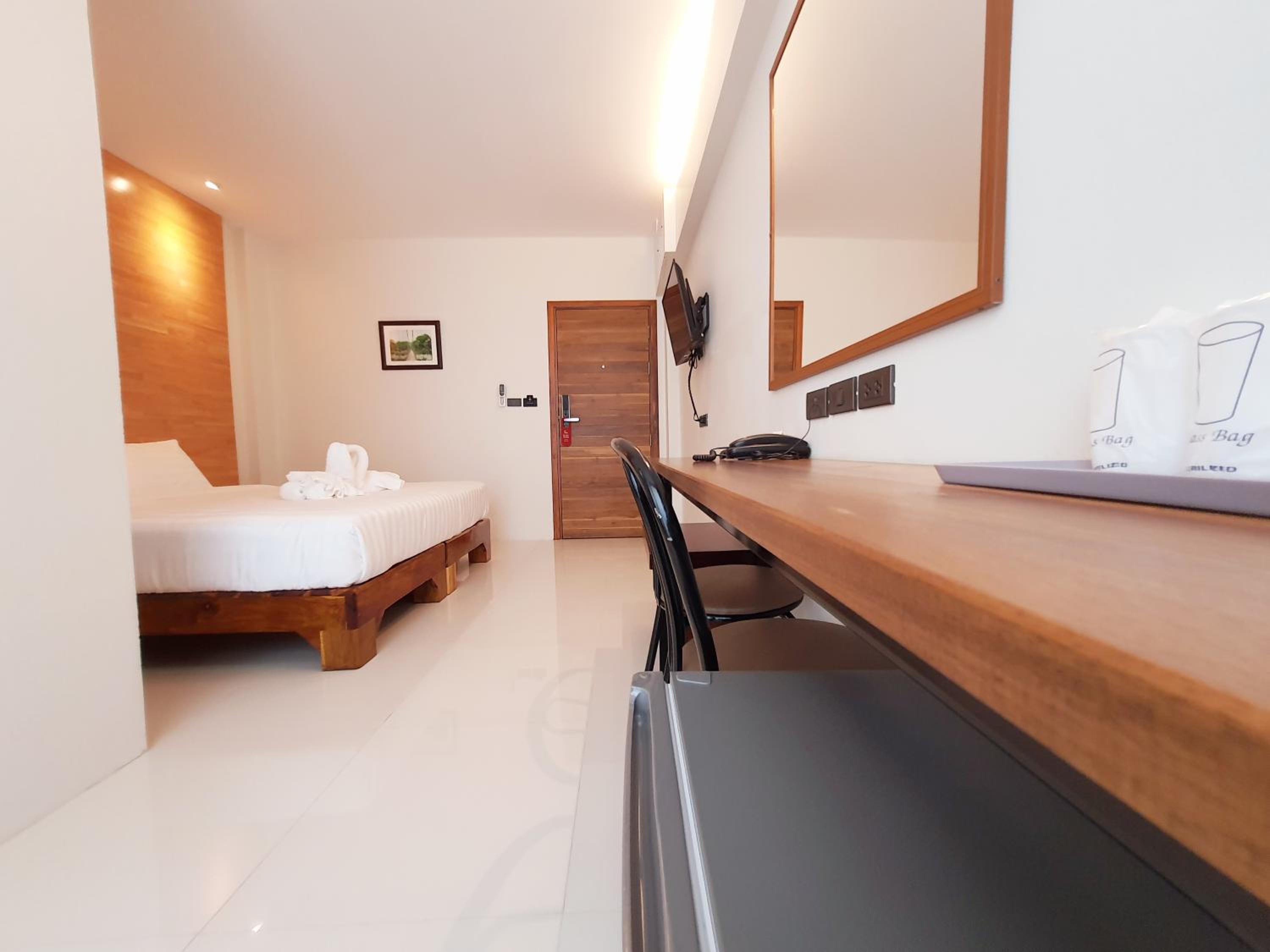 SUhotel Suratthani 49/50