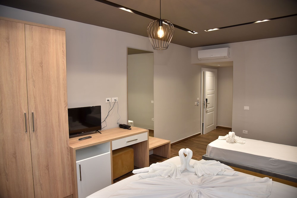 Hotel Lubjana 30/42