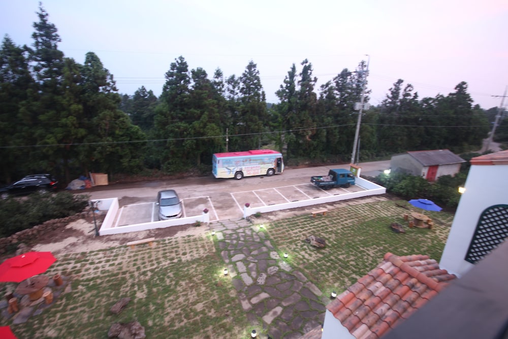 Nomad Pension In Jeju 57/62