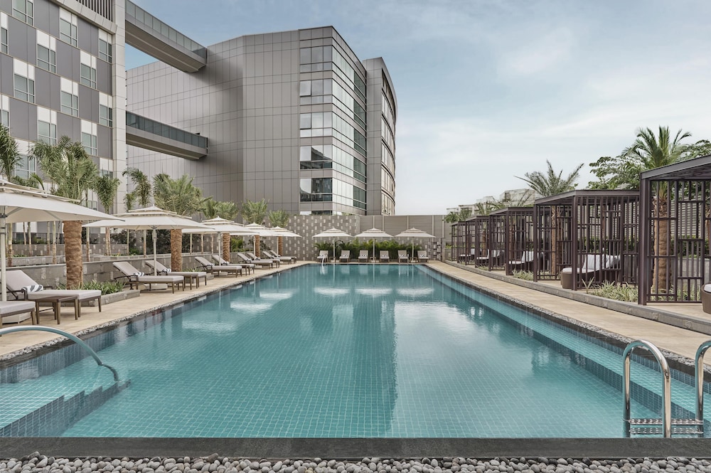 Hilton Garden Inn Bengaluru Embassy Tech Village 54/60