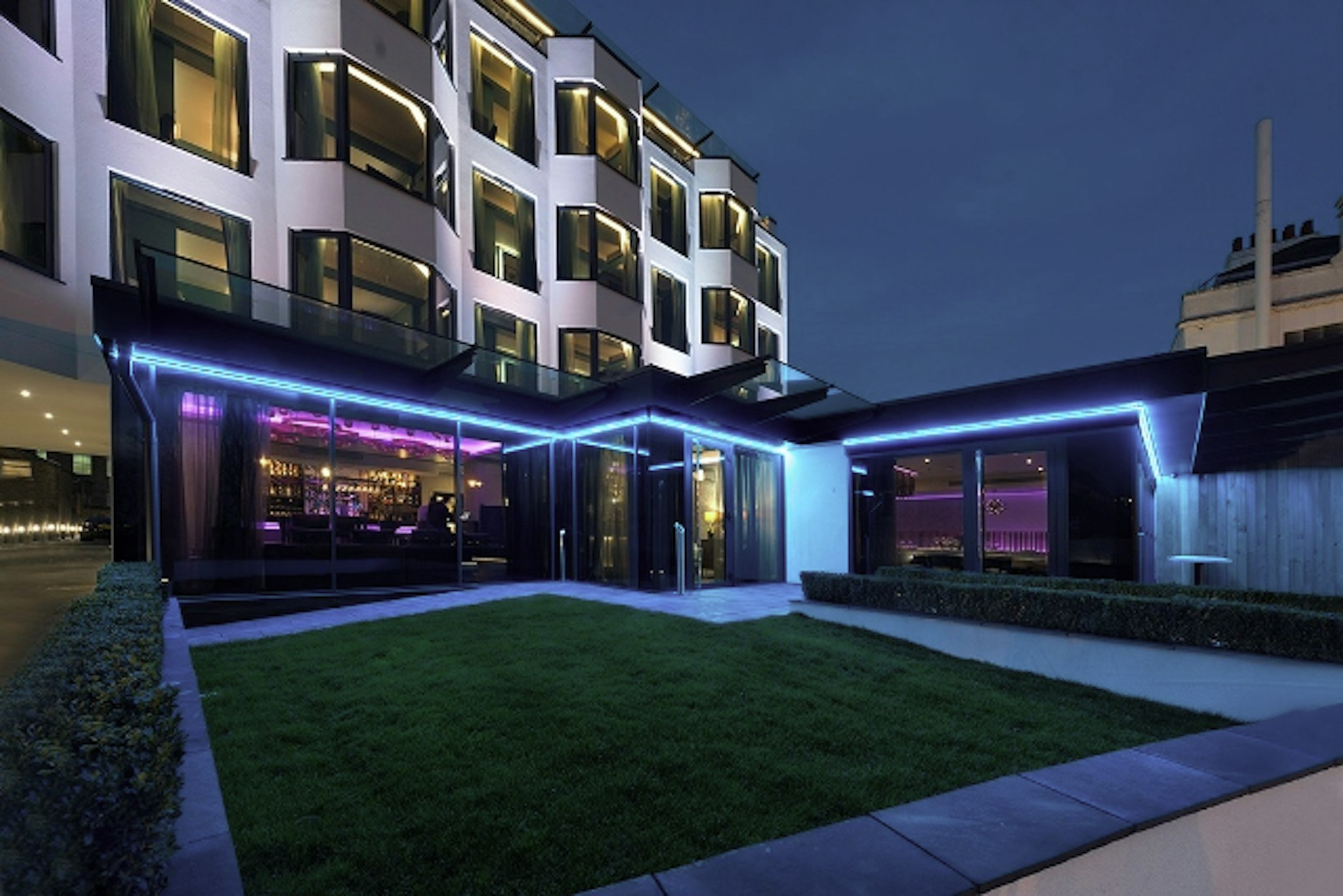 Seven Hotel 3/57