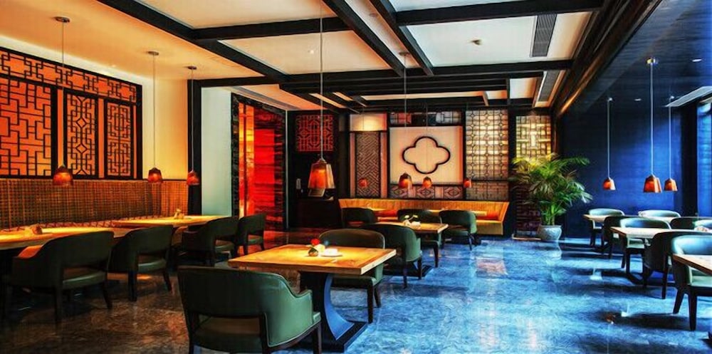 Days Hotel & Suites by Wyndham Sichuan Jiangyou 11/19
