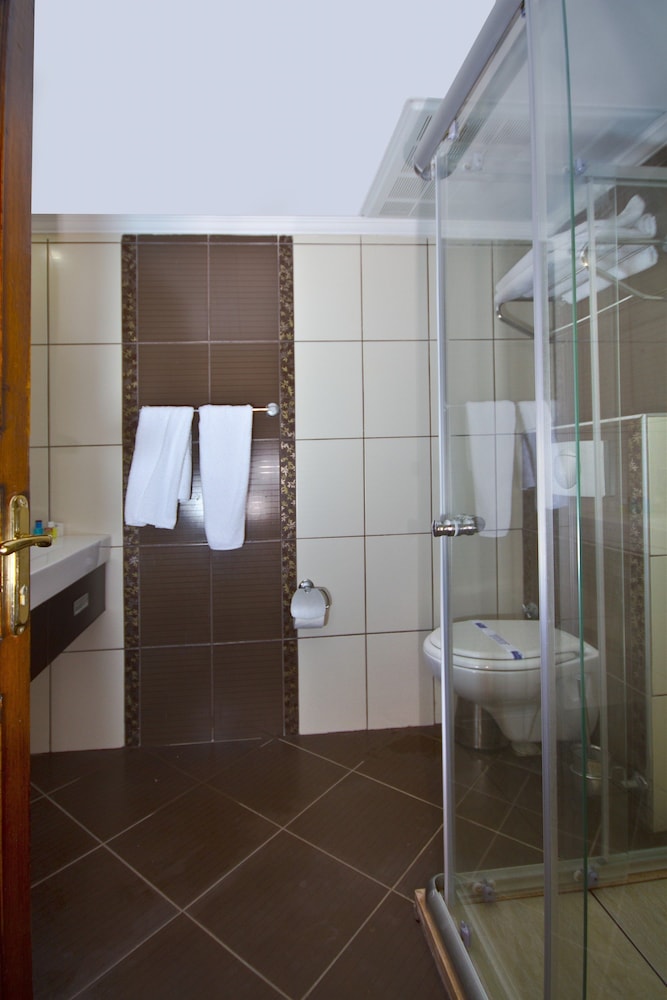 Costa Bitezhan Hotel 28/73