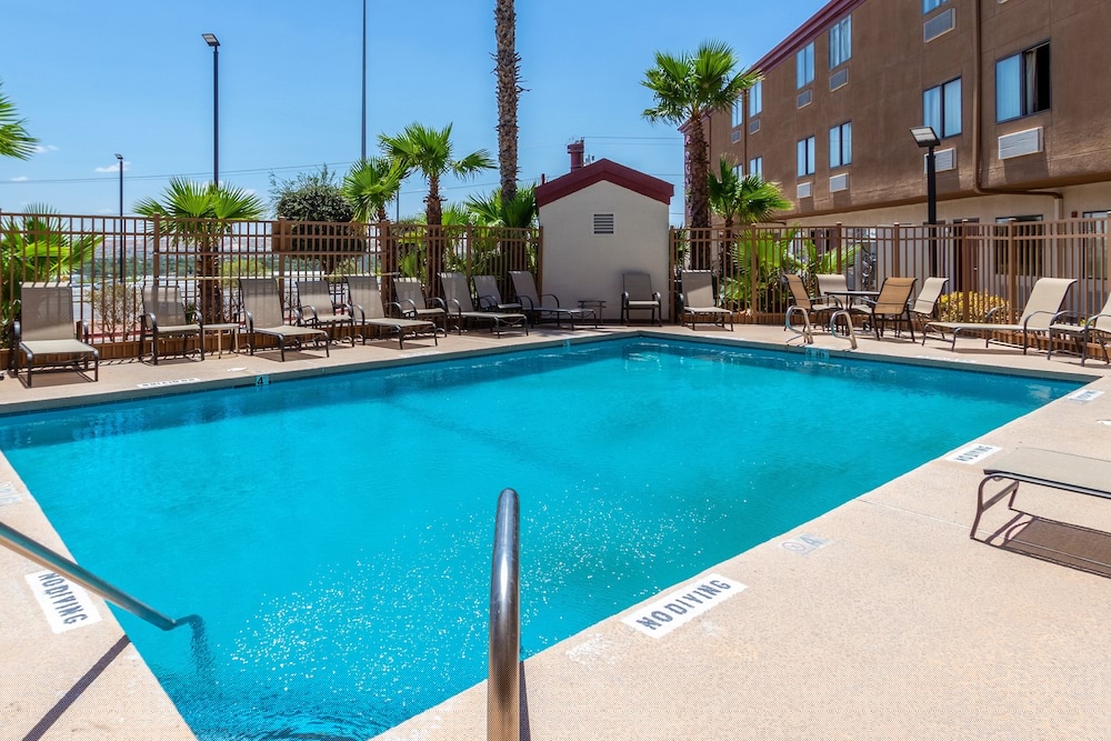 Red Roof Inn El Paso West 7/41