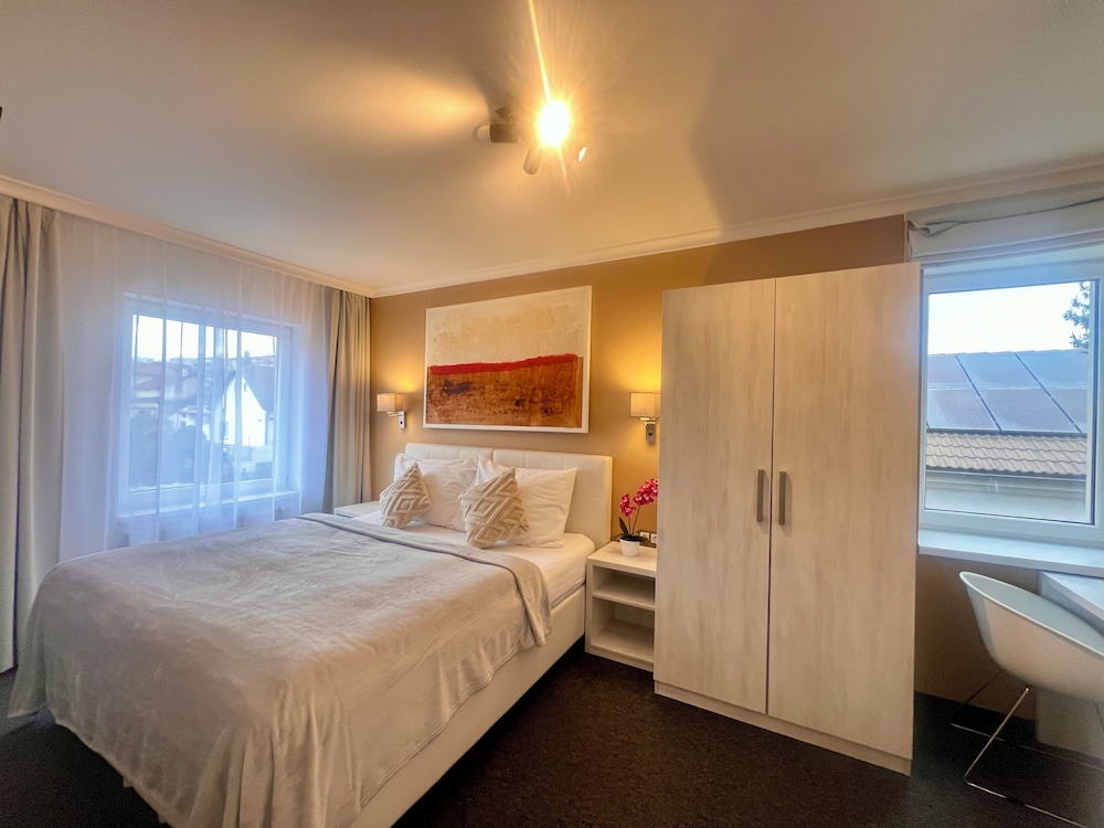 Hotel Shato 15/49