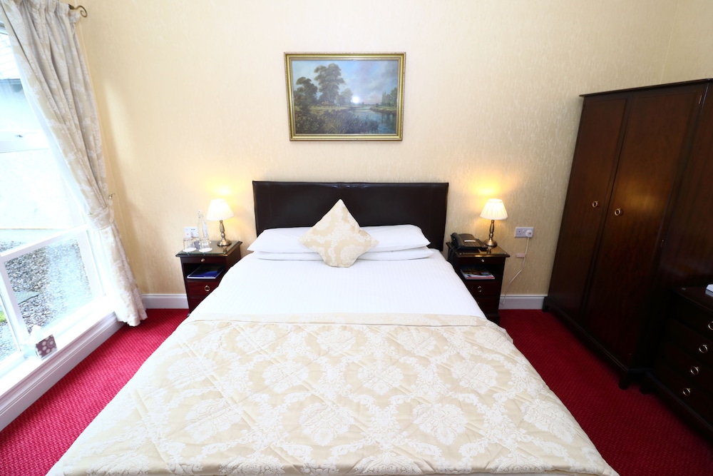 Westlands Of Pitlochry 10/73