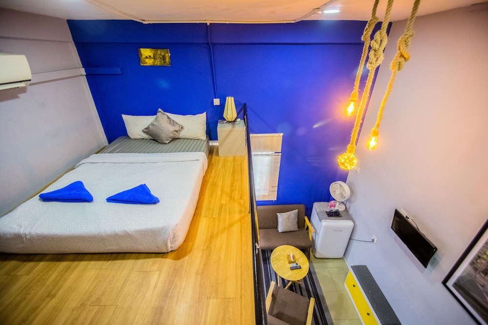 DUPLEX, STANDARD, DOUBLE BED