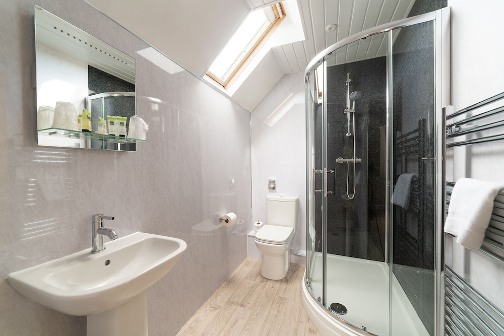 The Lakeland Kendal Hotel, Sure Hotel Collection by Best Western 83/85