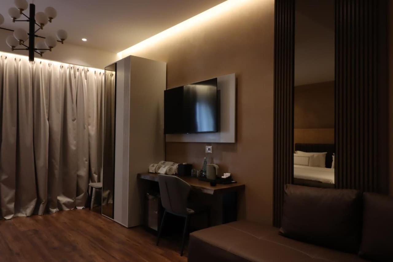Garden Boutique Hotel 49/62