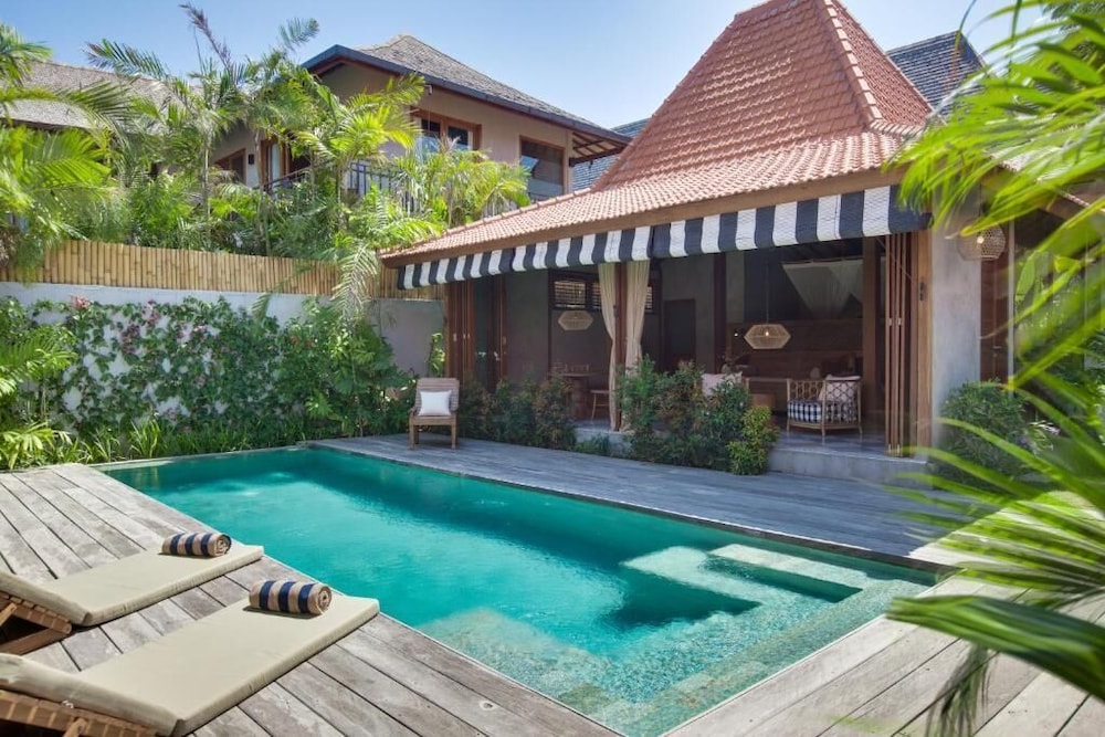Zin Berawa Villas & Bungalows 48/54