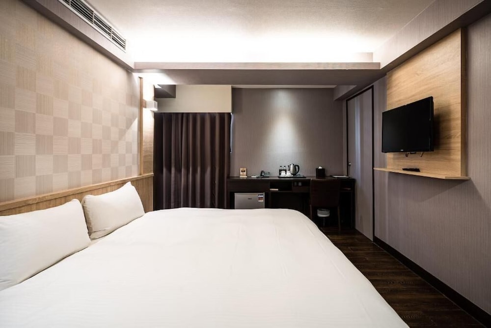 STANDARD, DOUBLE BED