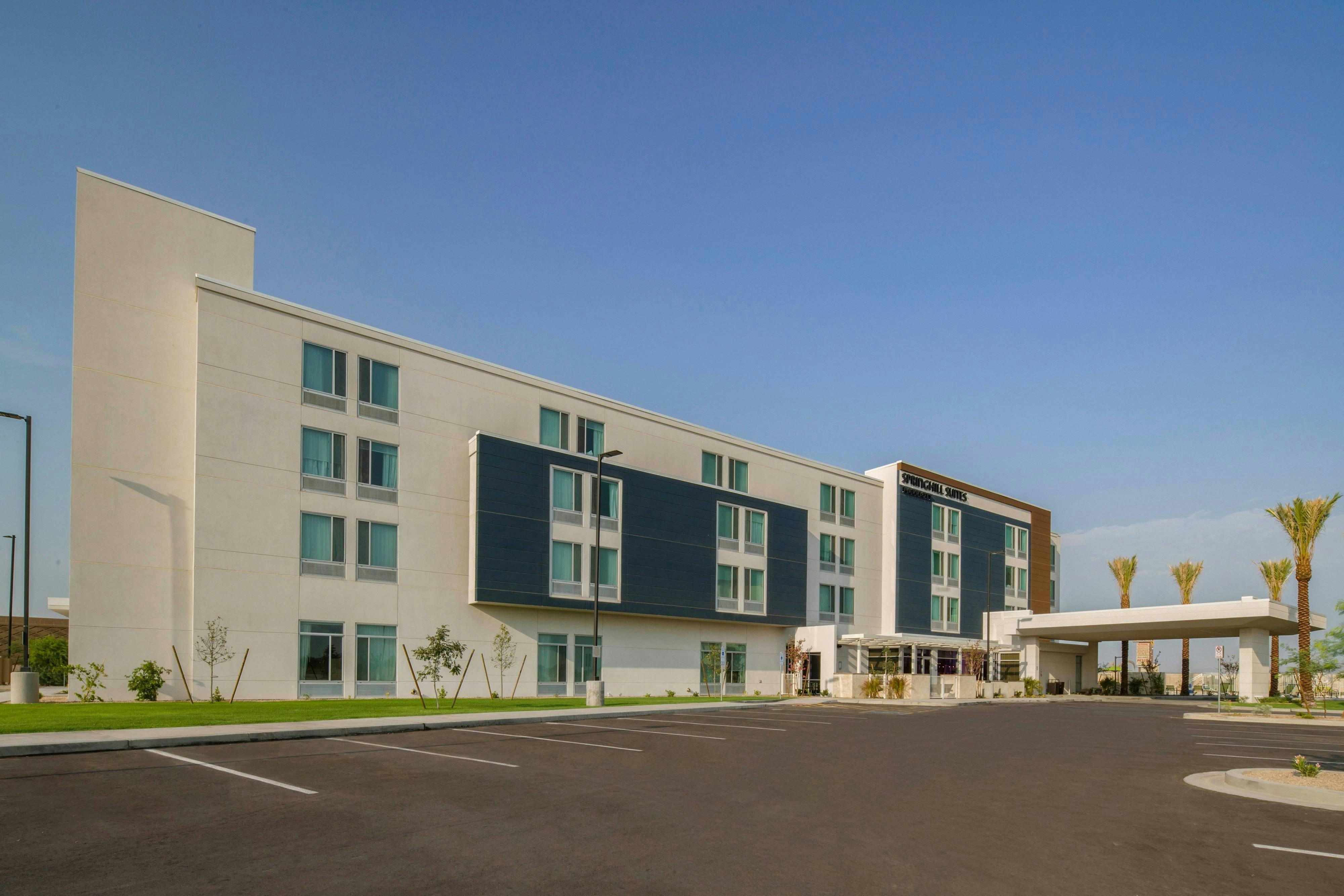 SpringHill Suites by Marriott Phoenix Goodyear 2/44