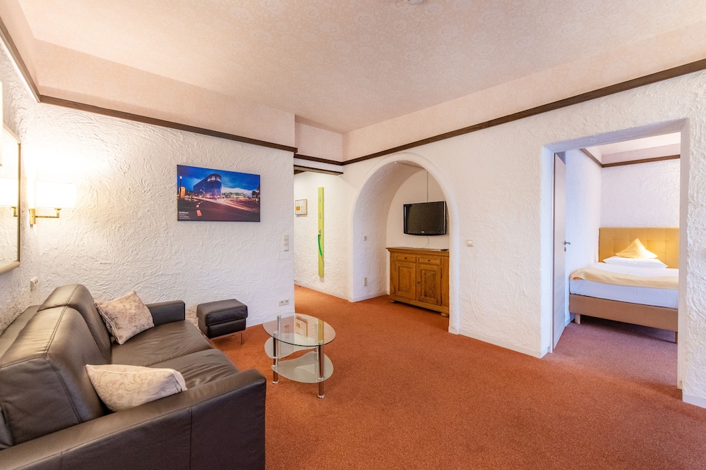 CONTEL HOTEL KOBLENZ 32/52