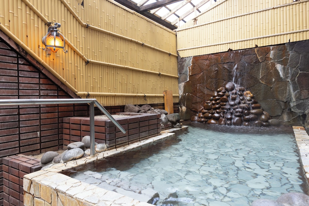 Itoen Hotel Hakone Yumoto 8/27