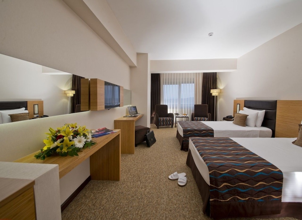 North Point Hotel 29/68