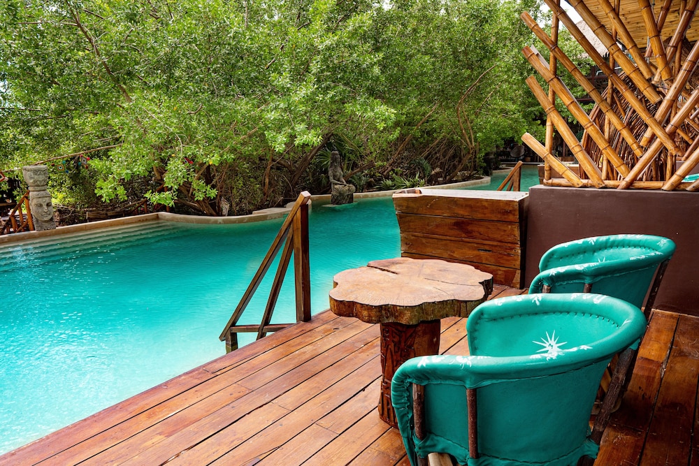 Akuazul Resorts Adults Only 26/50