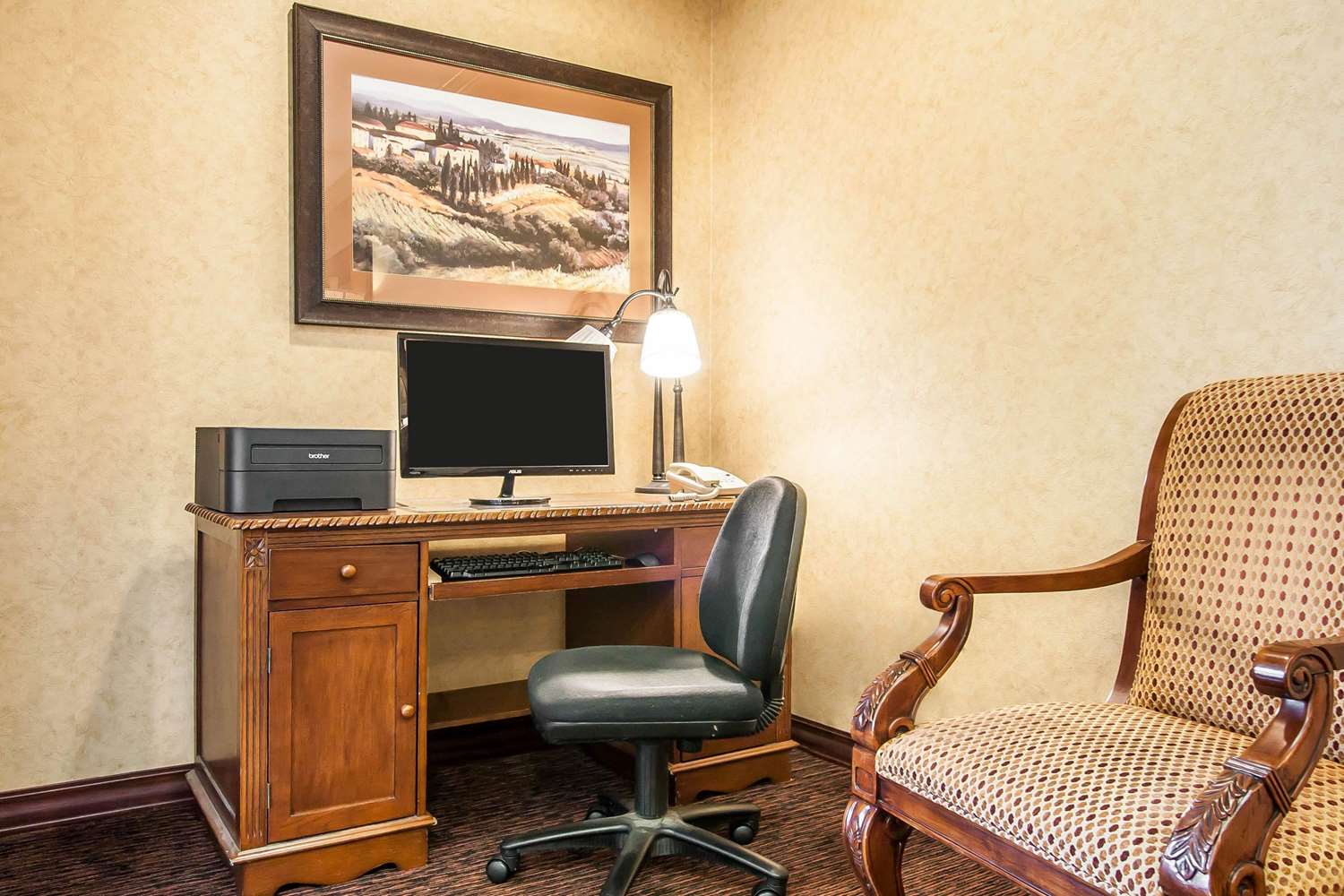Comfort Inn and Suites McMinnville Wine Country 30/35