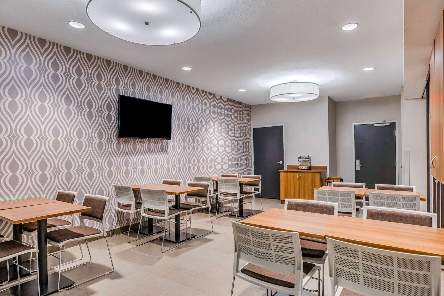 Microtel Inn And Suites By Wyndham Sweetwater 29/34