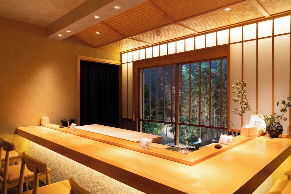 Suzu Saigon - A Boutique Hotel 31/51