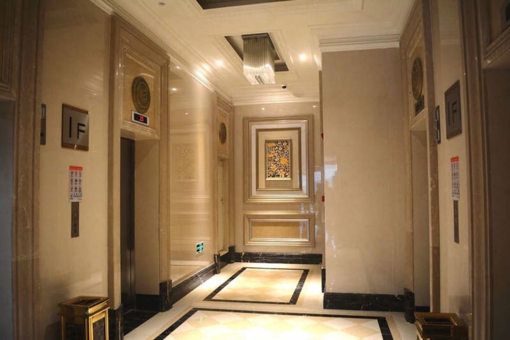 Home Inn Huayi Apartment 27/35