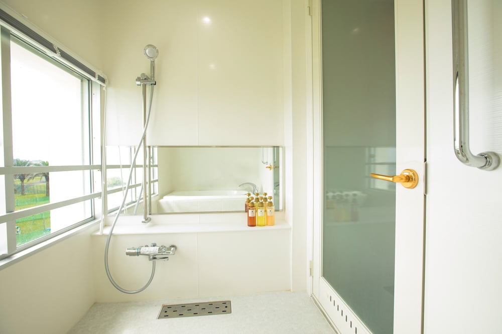 Shirahama Ocean Resort 58/59