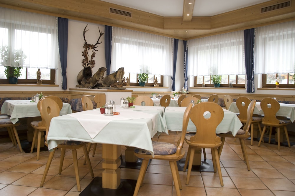 Landgasthof Wasserfall - Fusch An Der Grossglocknerstrasse 32/50