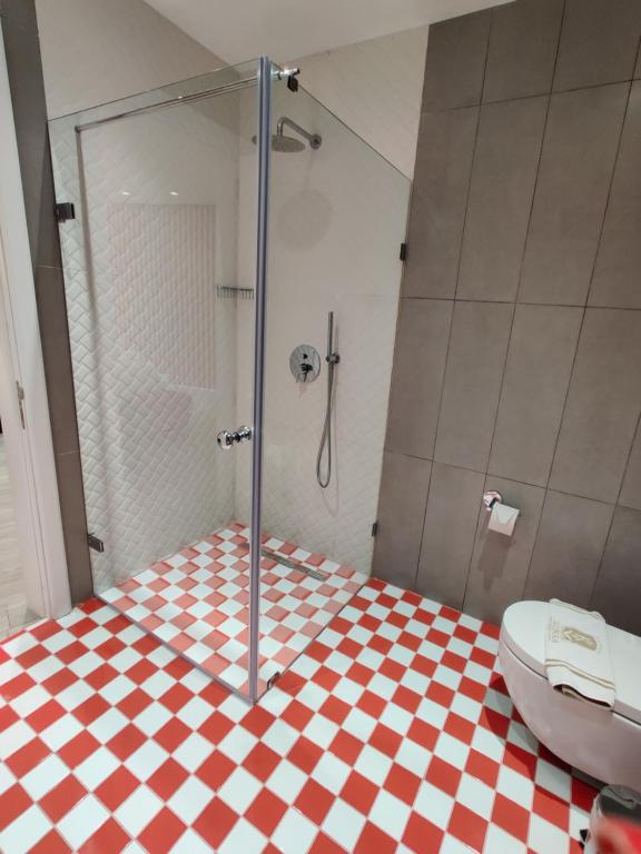 غرفة عائلية بسرير مزدوج أو سريرين منفصلين، Holm Hotel And Spa 9/10