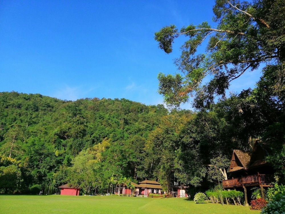 Lanna Resort 51/56