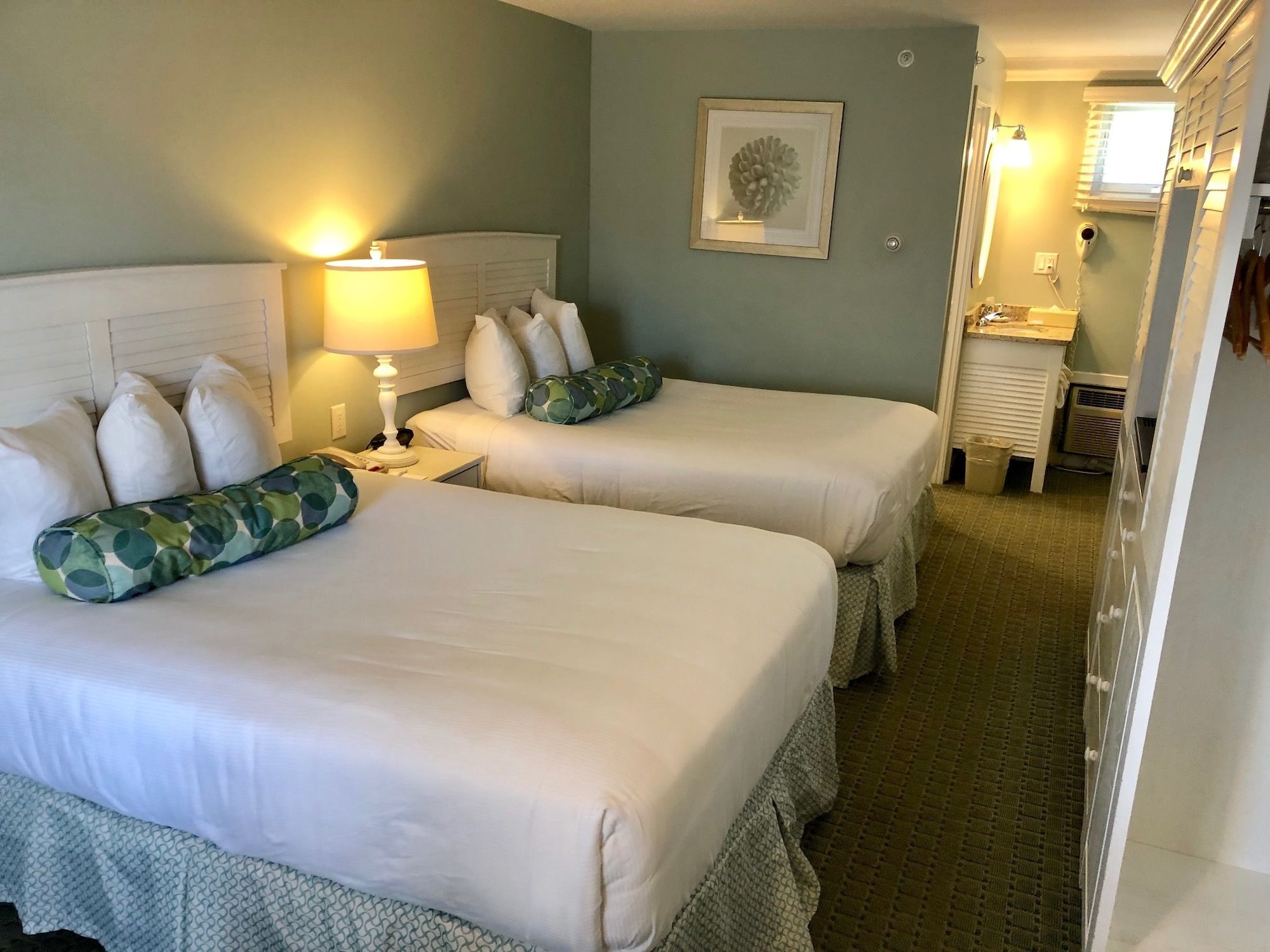 Room, 2 Double Beds, No Ocean View, Main Building