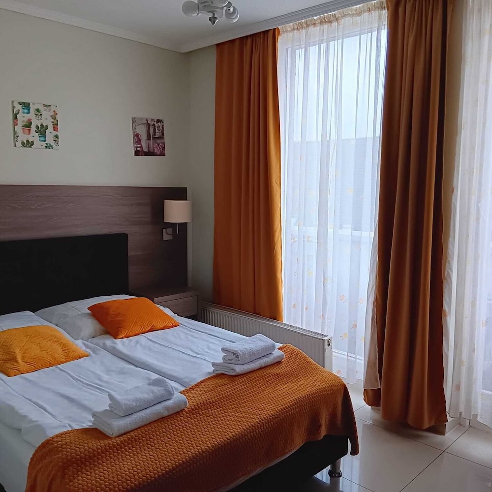 ECONOMY, DOUBLE BED