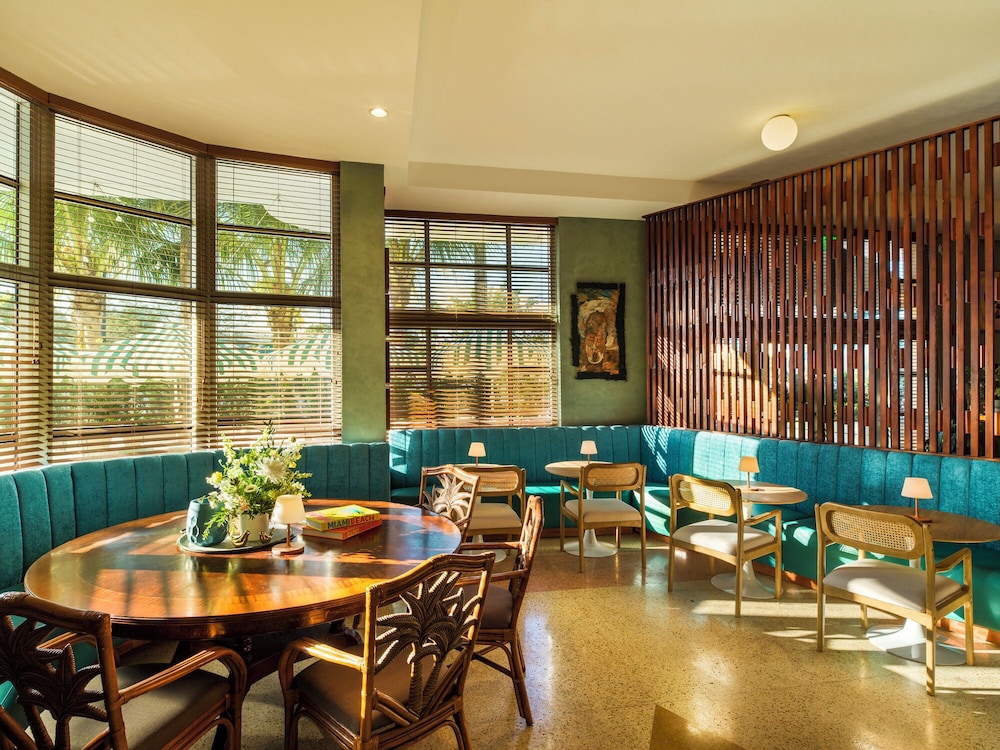 Hotel Trouvail Miami Beach 55/71
