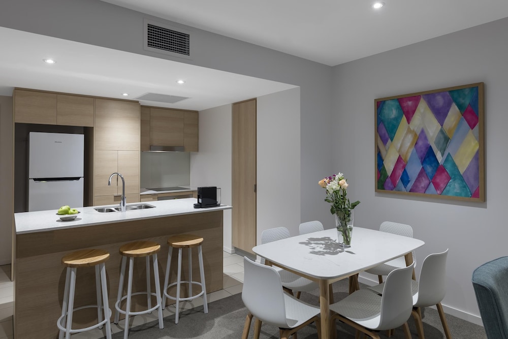 Avani Broadbeach Residences 59/74