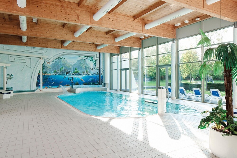 Sunday Hotel Bad Boll 20/46