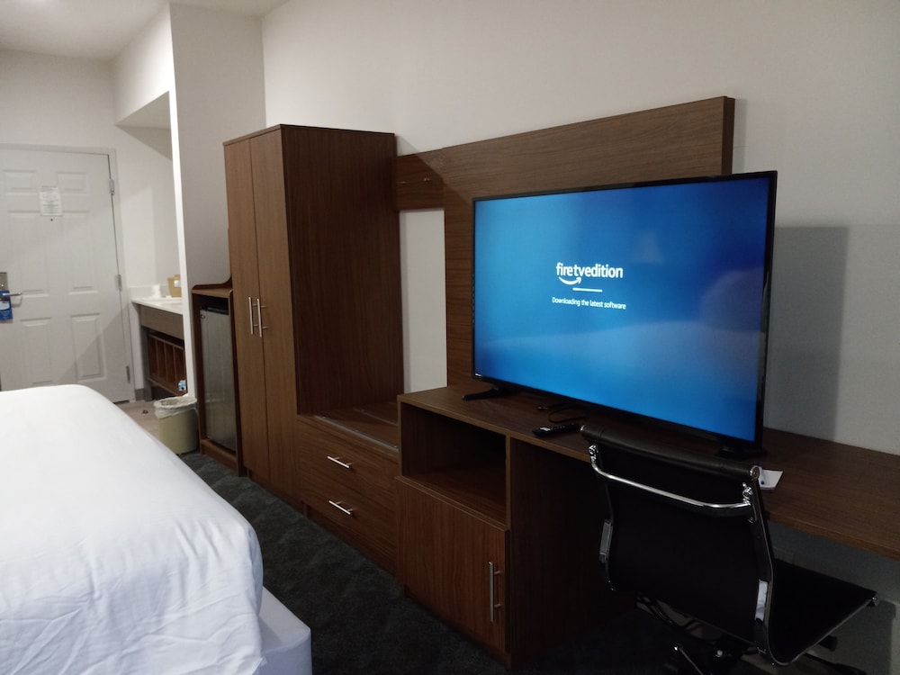 Comfort Inn Martinsville 23/37