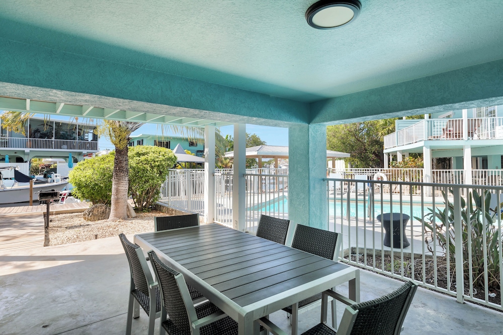 Lime Tree Bay Resort 50/65